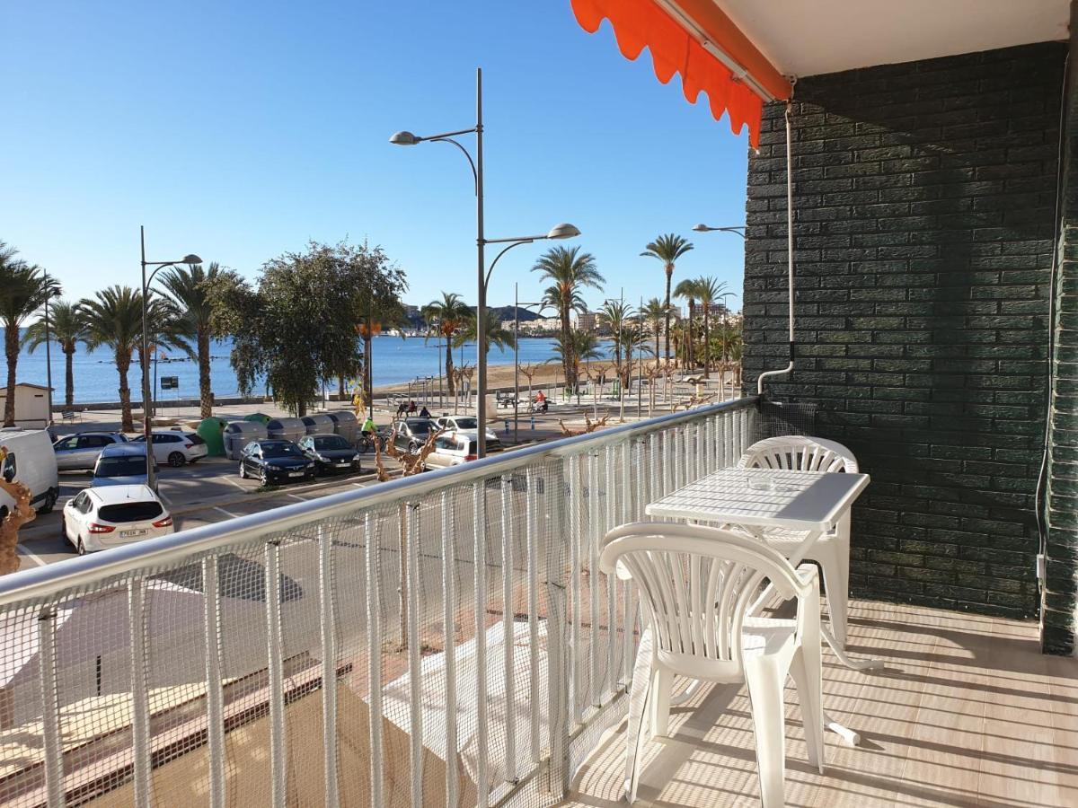 Vistas Al Mar Desde La Playa De El Rihuete En Puerto De Mazarron Apartment Exterior photo